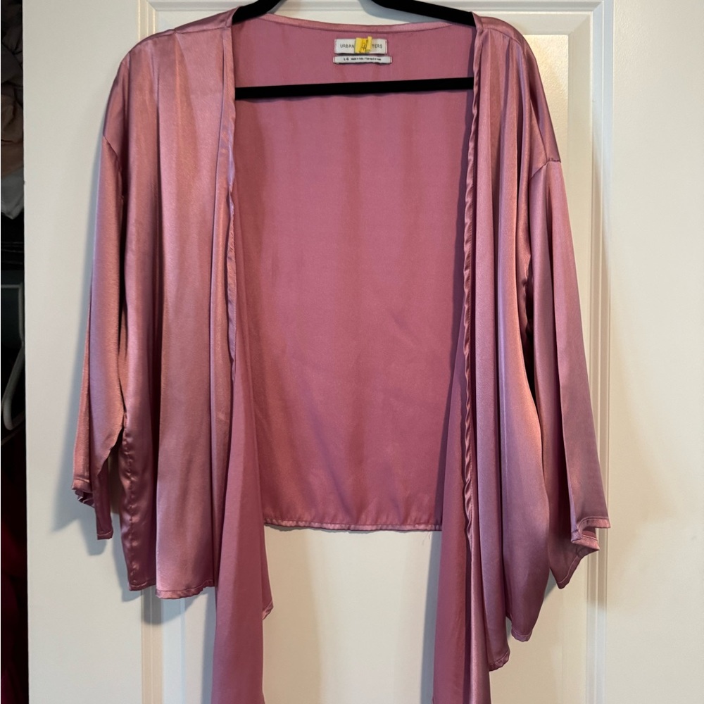 UO Tie-Knot Blouse